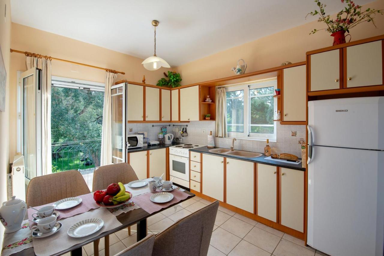 Villa Yiotta Kalodhikatika Ngoại thất bức ảnh