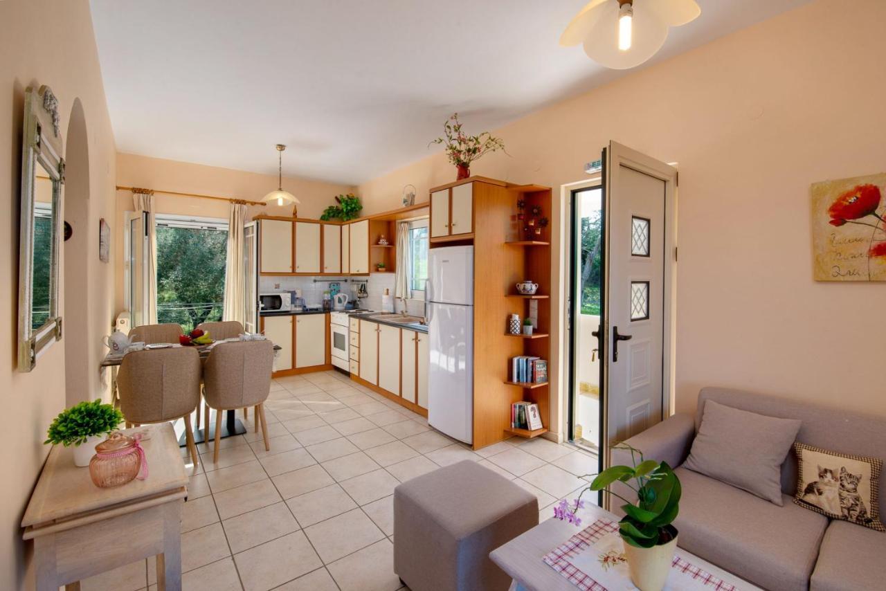 Villa Yiotta Kalodhikatika Ngoại thất bức ảnh